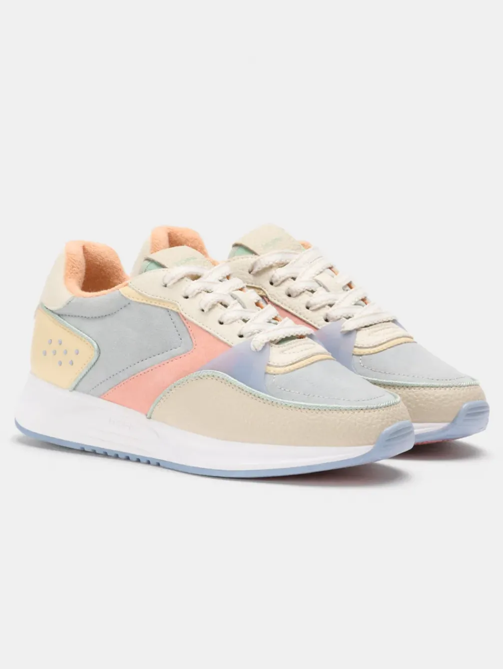 HOFF Bandra Clearance