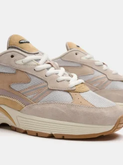 HOFF California Woman Hot