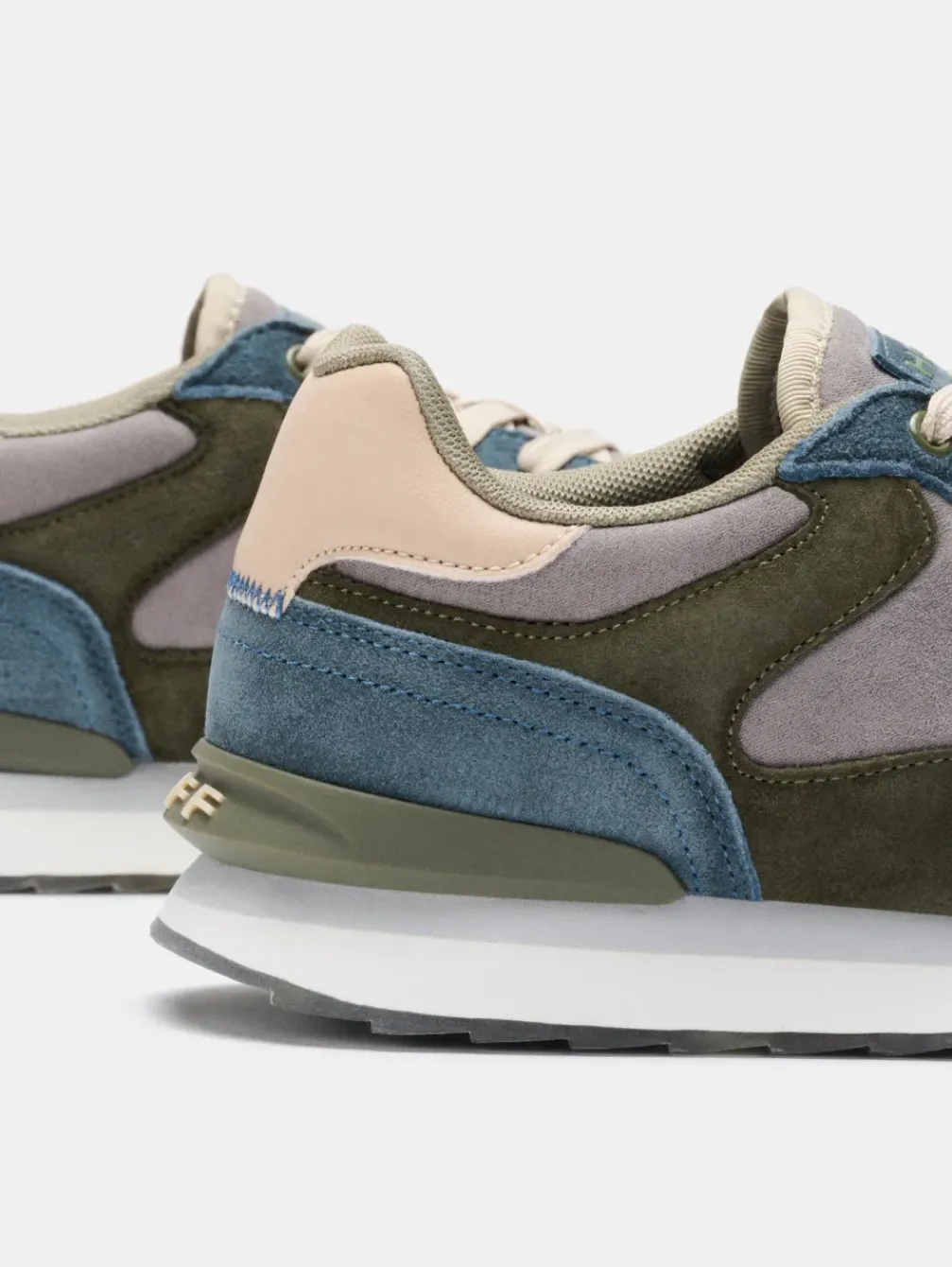 HOFF Quebec Discount